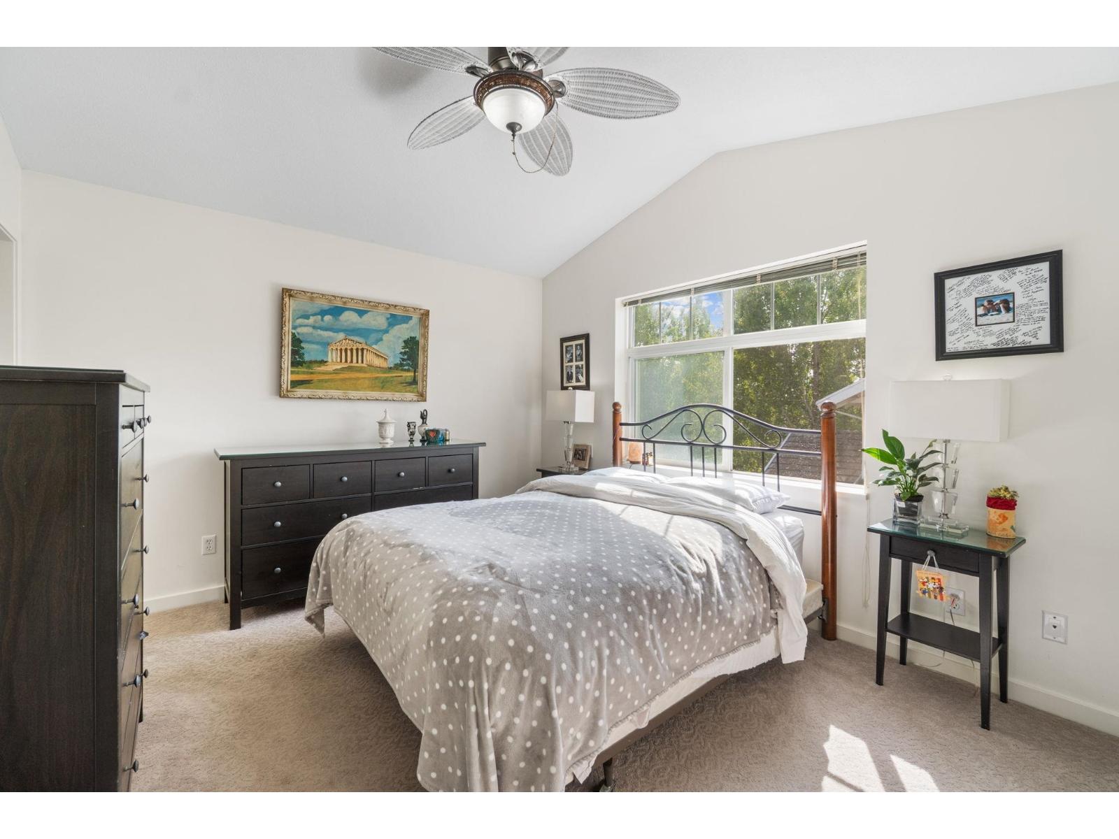 Photo 17 of 25 15233 34 Avenue, Surrey BC