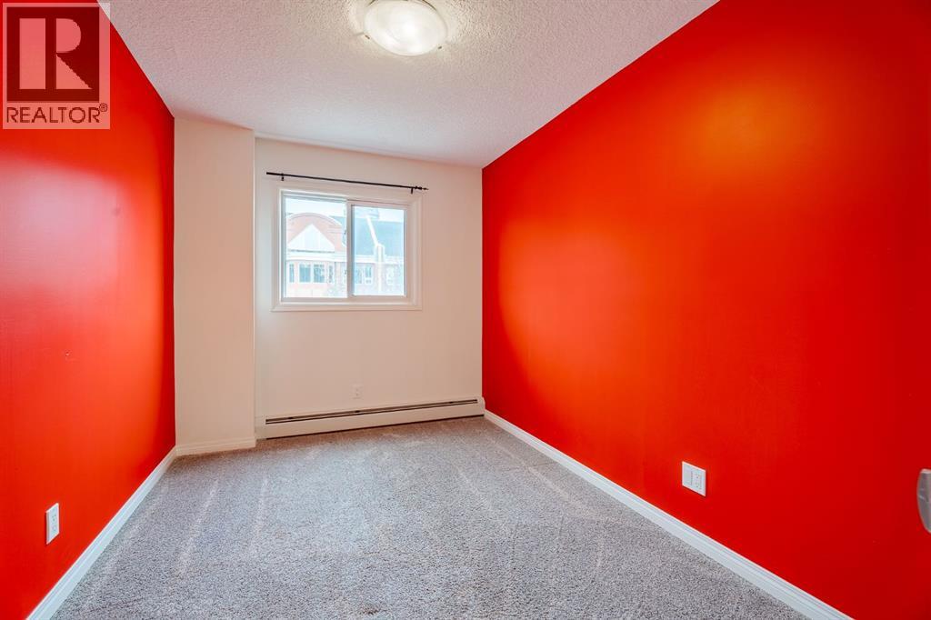 Single Family House for Sale in    Avenue SW Lower Mount Royal Calgary 