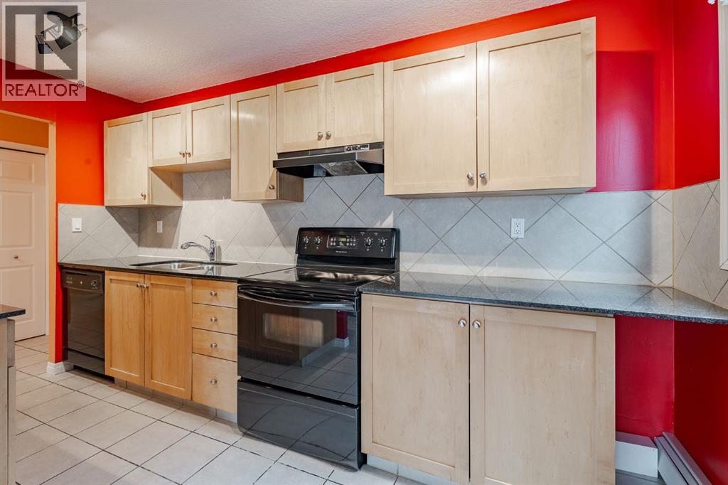 Single Family House for Sale in    Avenue SW Lower Mount Royal Calgary 