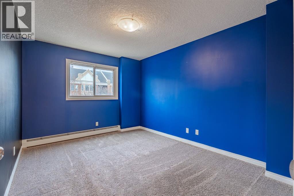 Single Family House for Sale in    Avenue SW Lower Mount Royal Calgary 