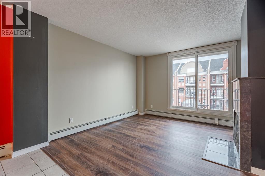 Single Family House for Sale in    Avenue SW Lower Mount Royal Calgary 