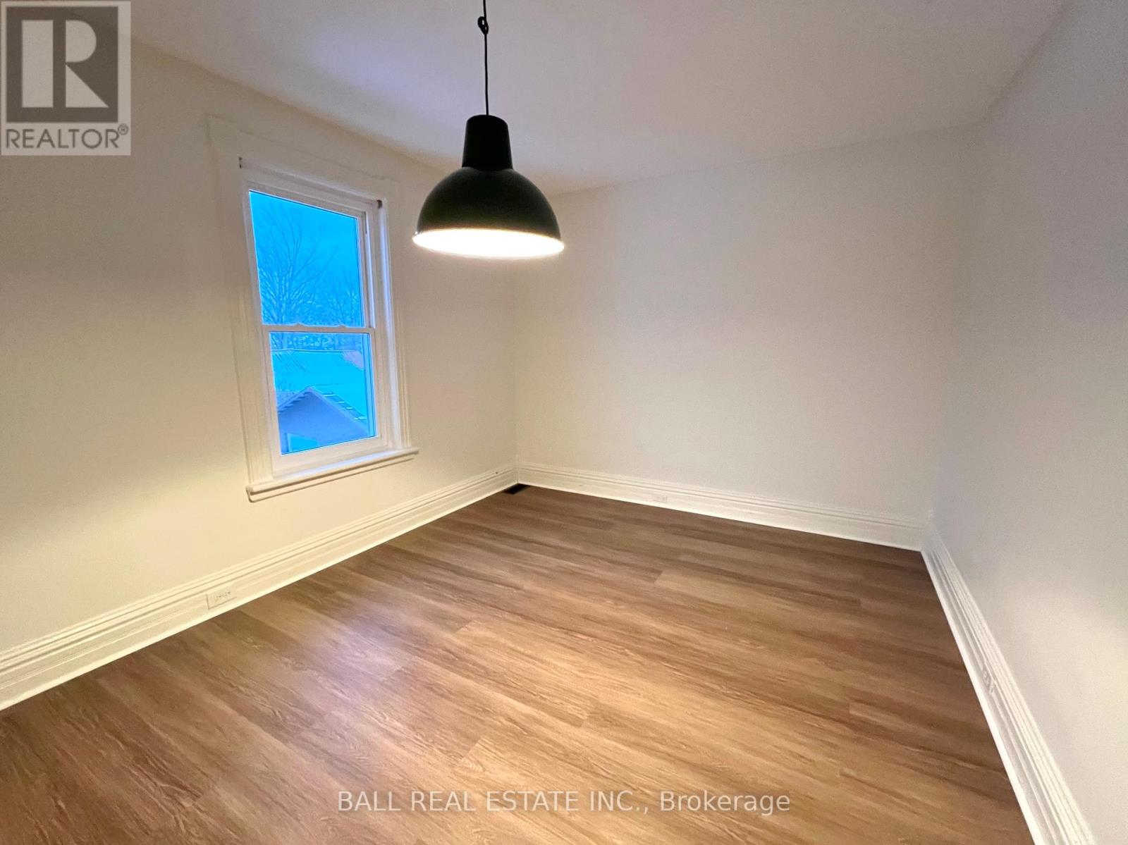 Photo 18 of 134 Water Street, Selwyn ON