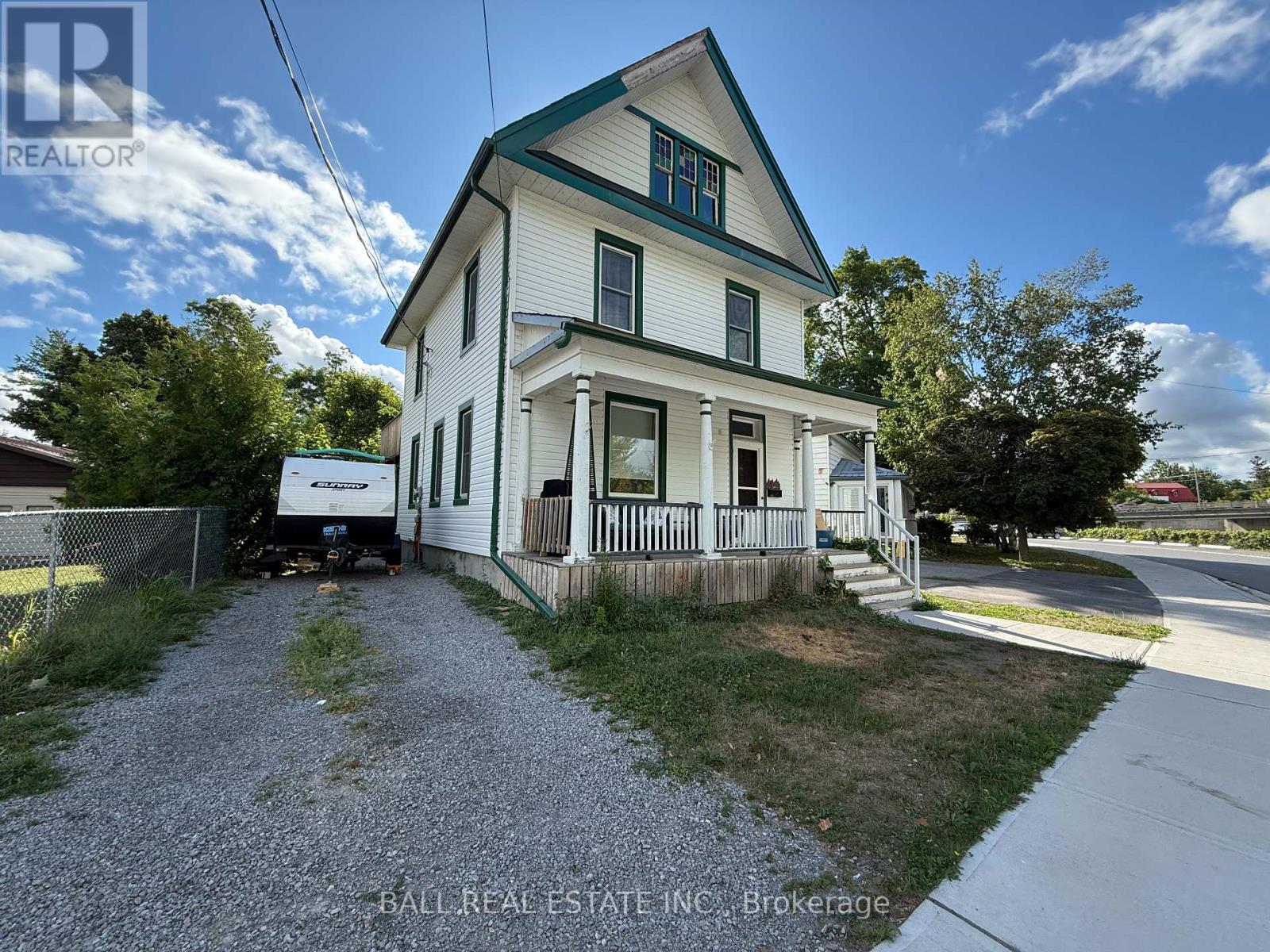 Photo 25 of 134 Water Street, Selwyn ON