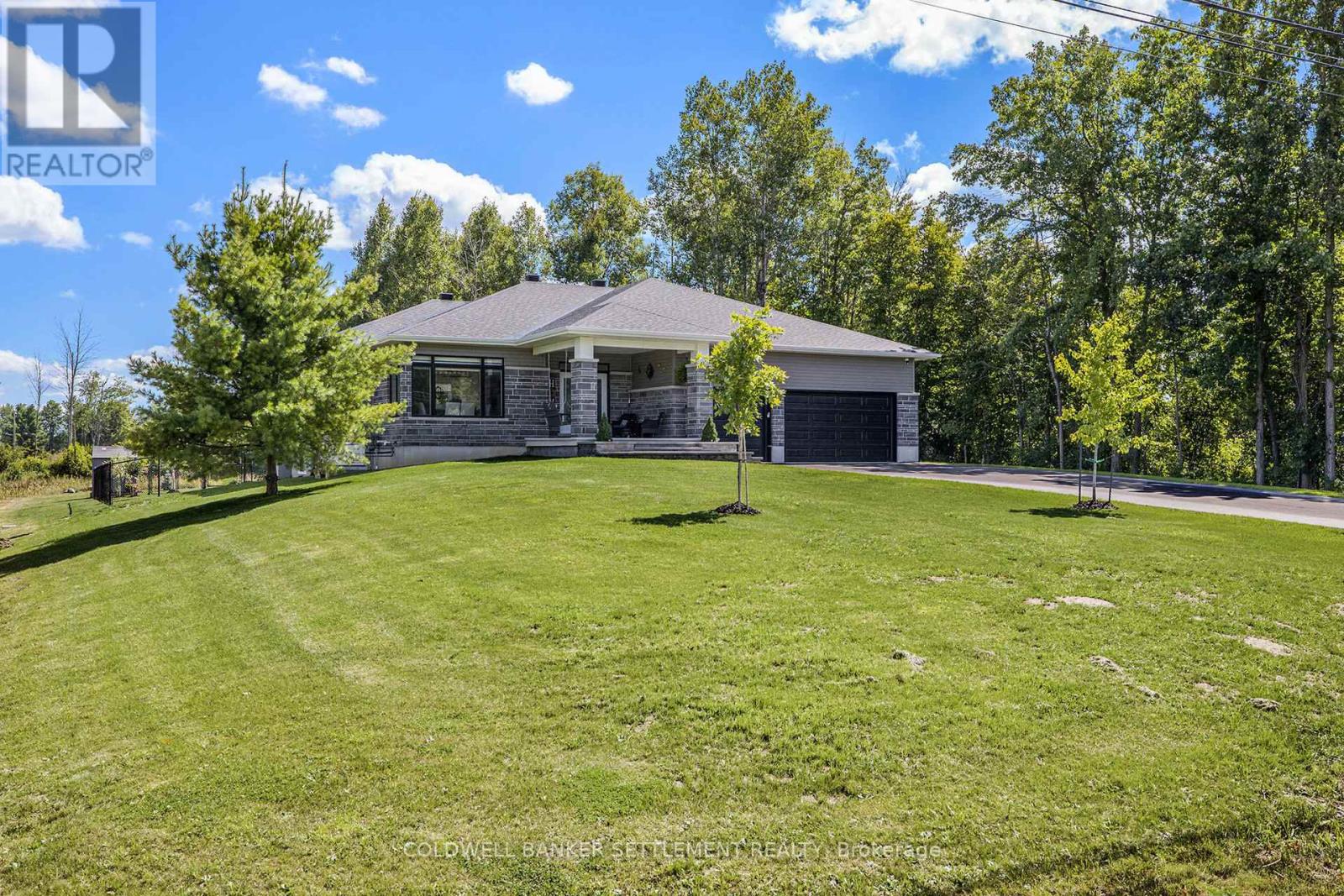 Photo 1 of 77 Diane Drive, Rideau Lakes ON