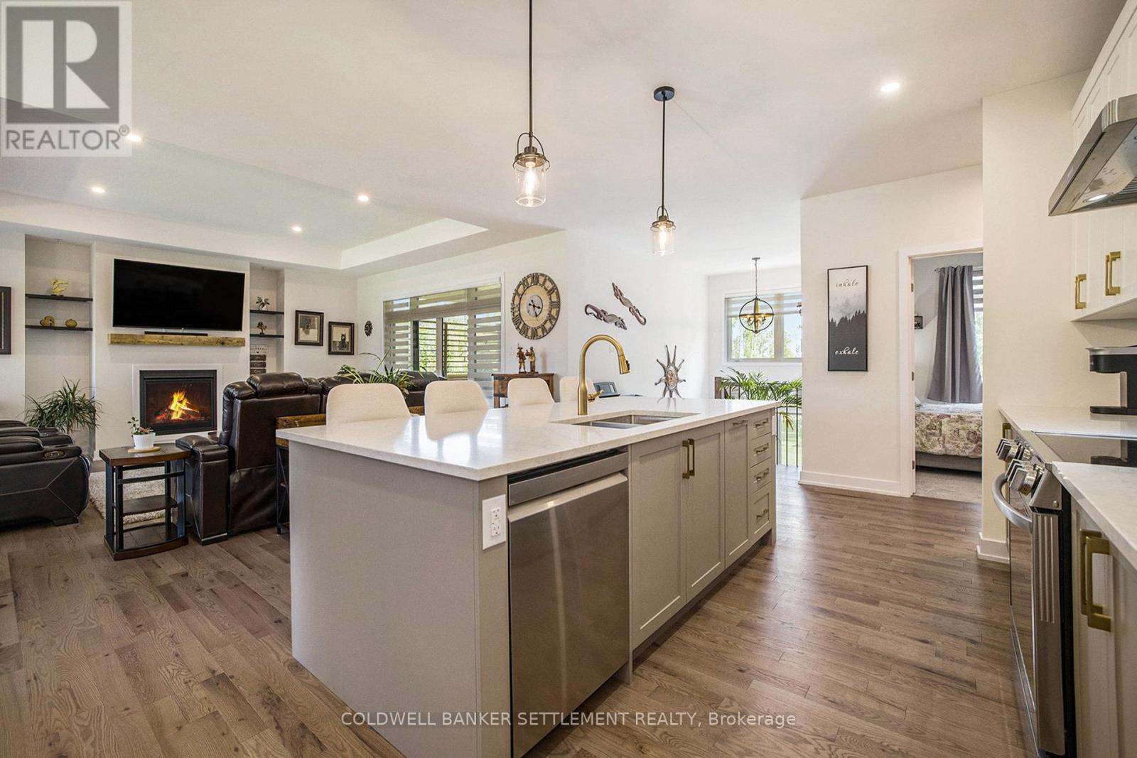 Photo 19 of 77 Diane Drive, Rideau Lakes ON