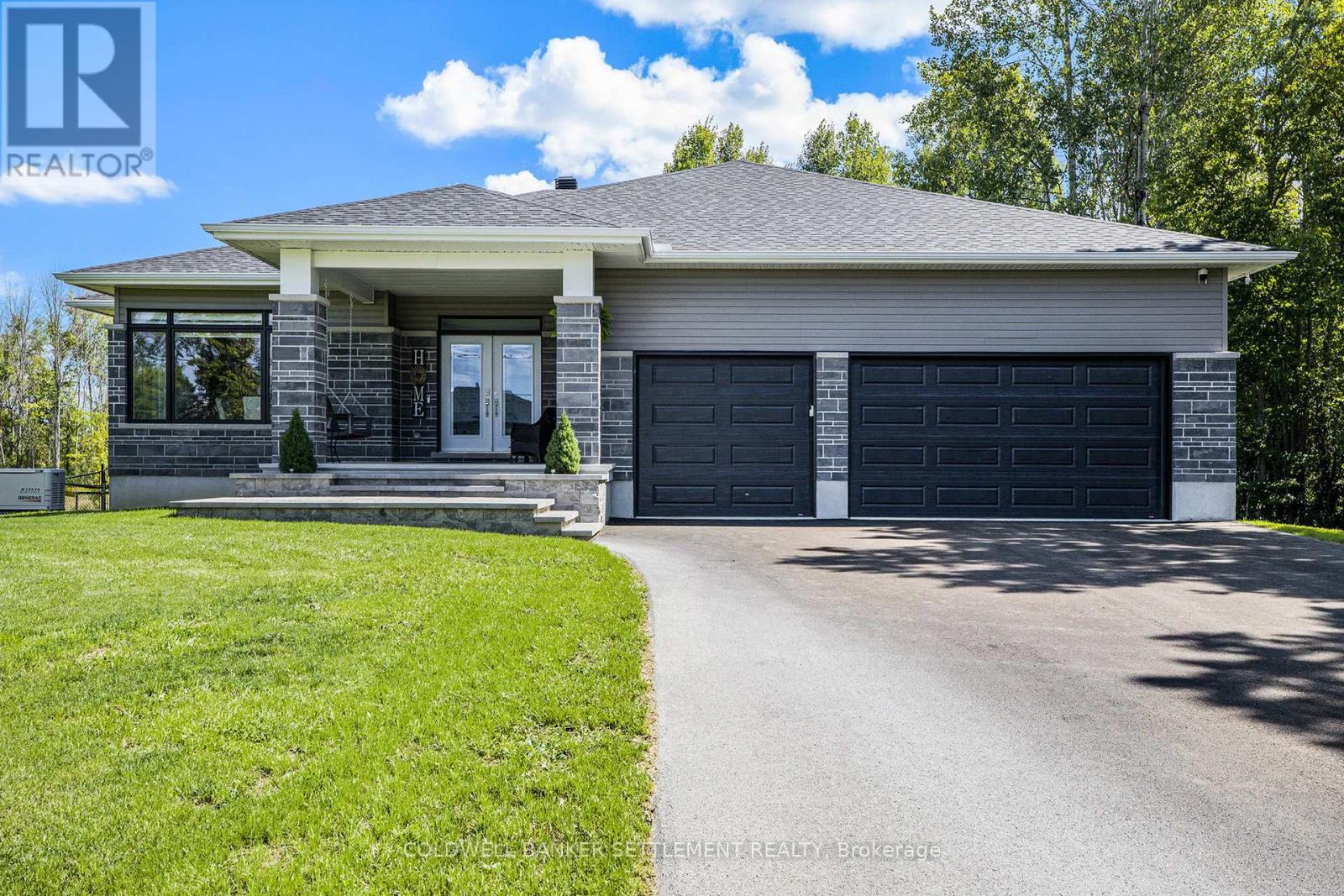 Photo 2 of 77 Diane Drive, Rideau Lakes ON