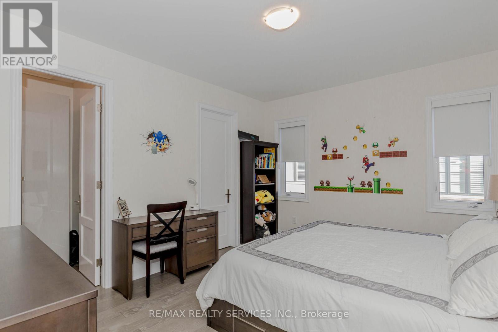 Photo 29 of 1217 Ironbridge Road, Oakville ON
