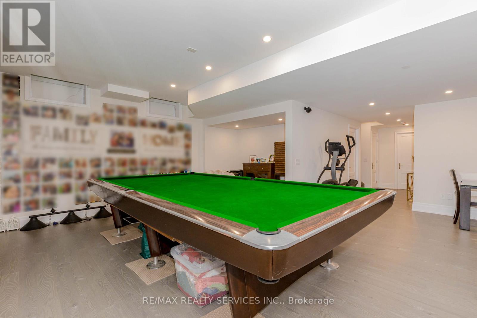 Photo 39 of 1217 Ironbridge Road, Oakville ON