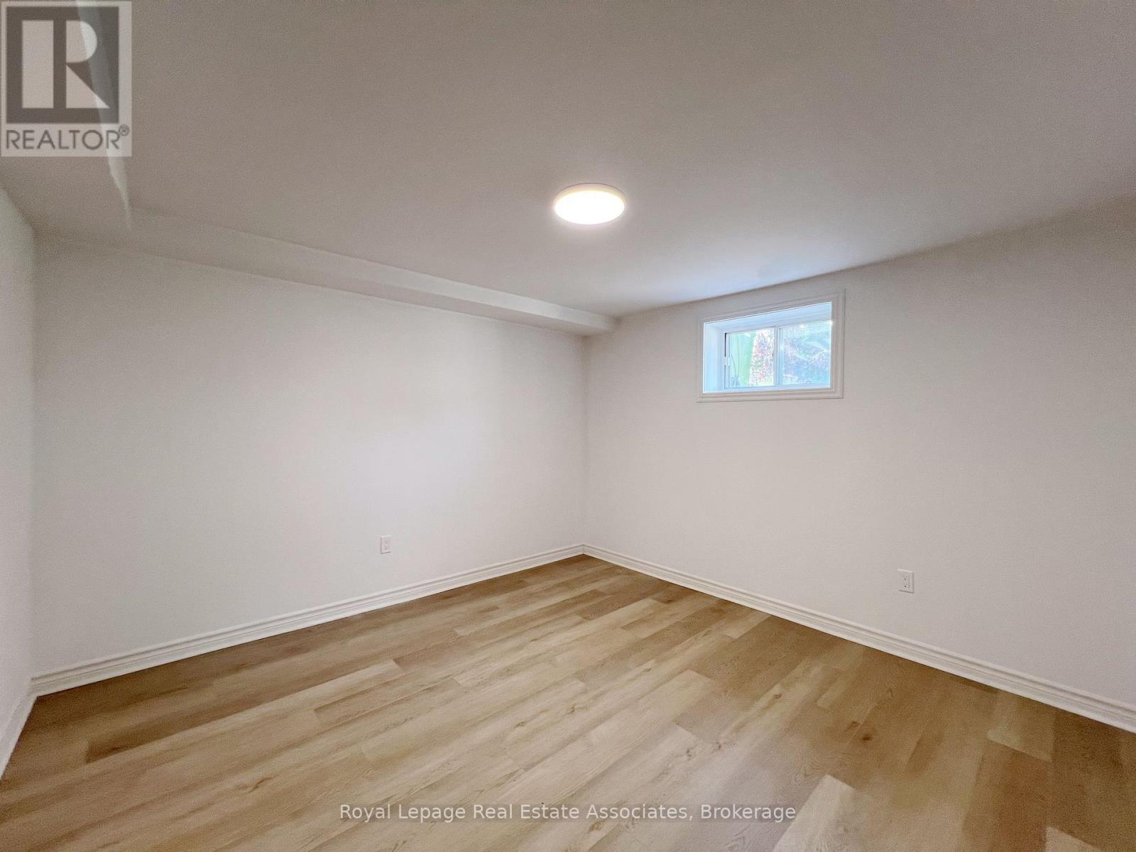 Photo 6 of Bsmt 20 Silvercrest Avenue, Toronto ON