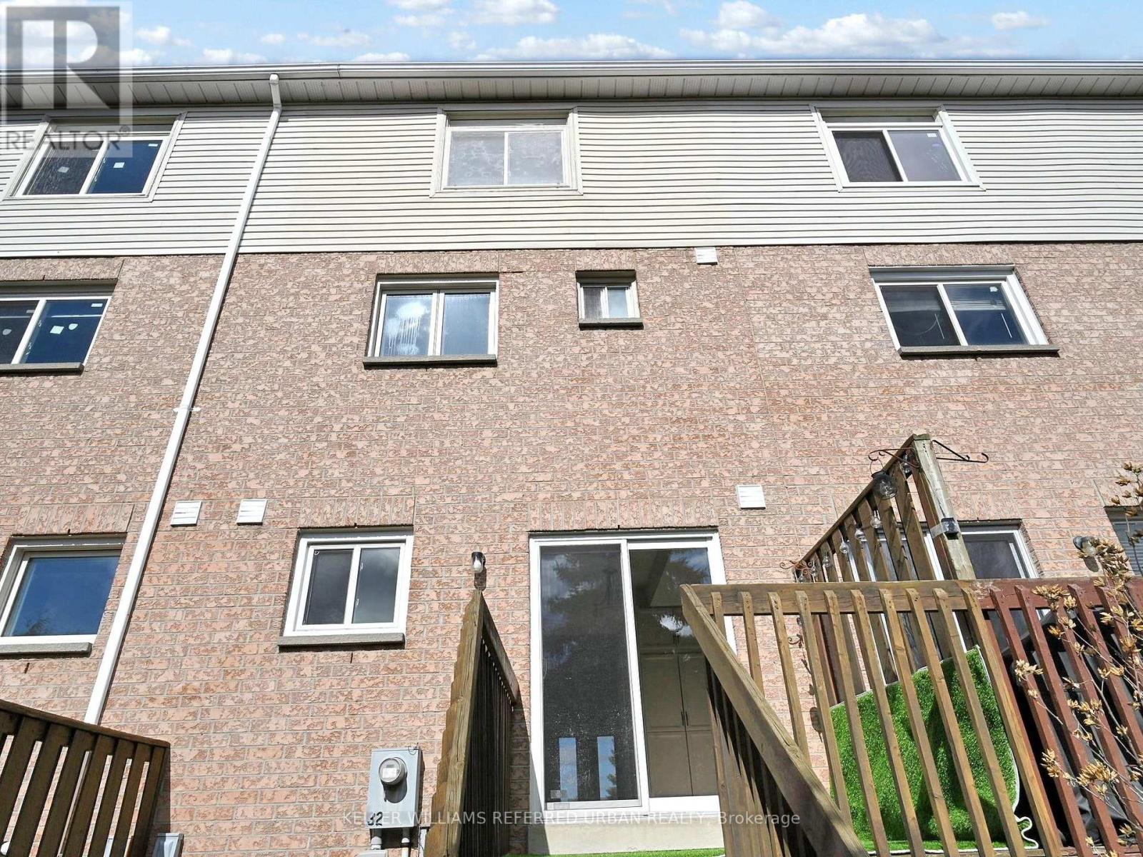 Photo 39 of 32 1050 Bristol Road, Mississauga ON