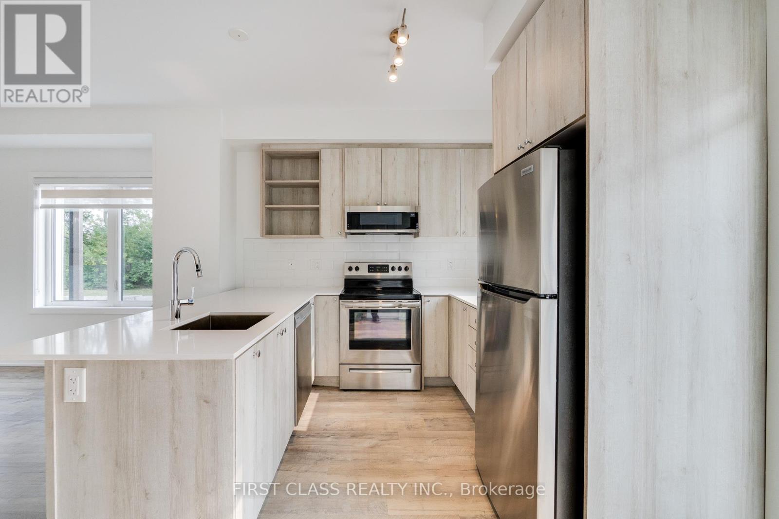 Photo 14 of 5 100 Stanley Green Boulevard, Toronto ON