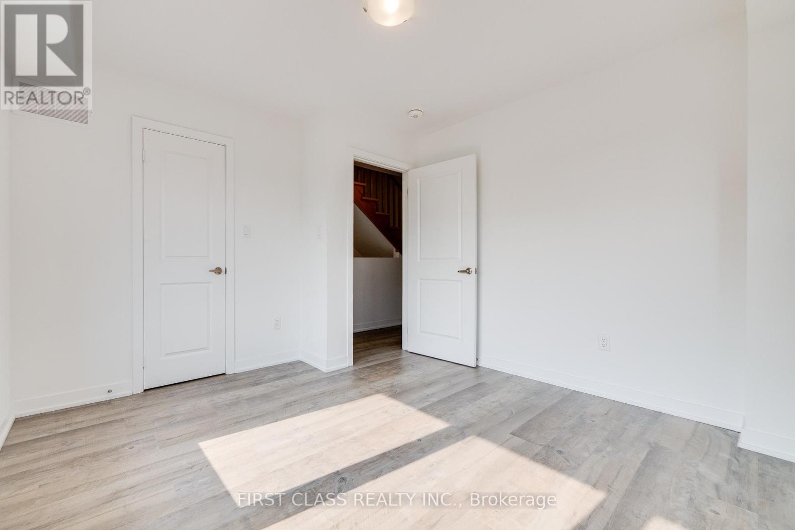 Photo 24 of 5 100 Stanley Green Boulevard, Toronto ON
