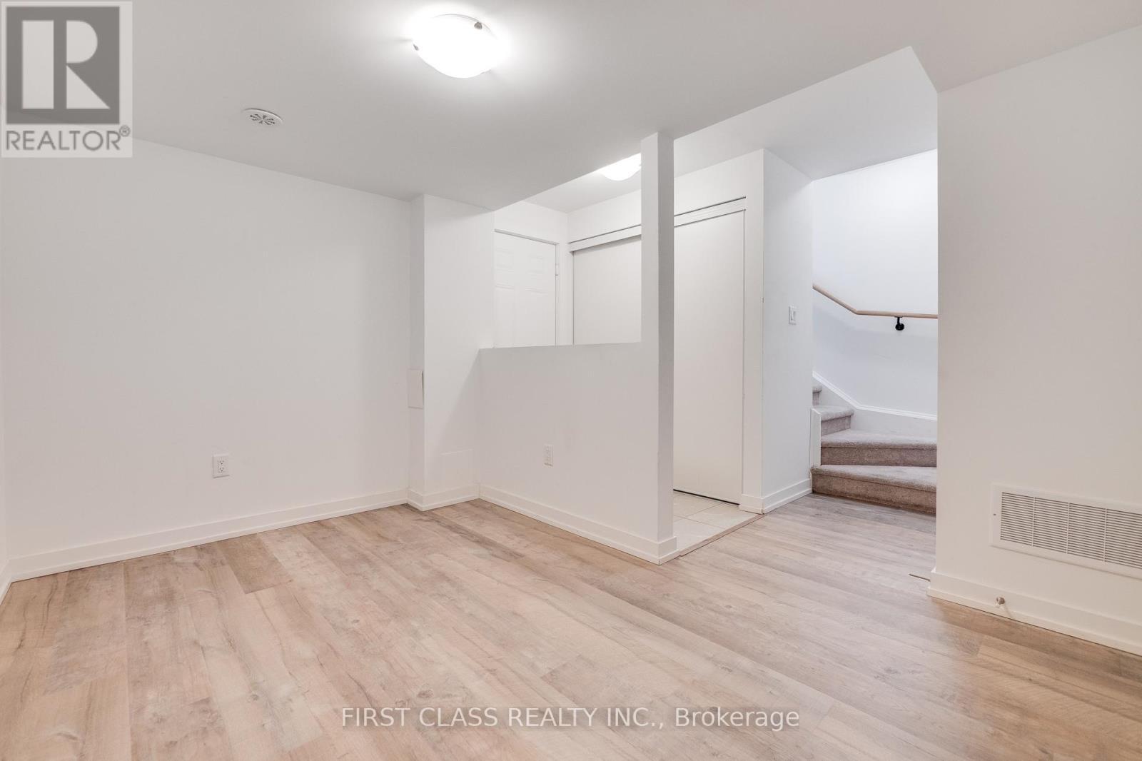 Photo 44 of 5 100 Stanley Green Boulevard, Toronto ON