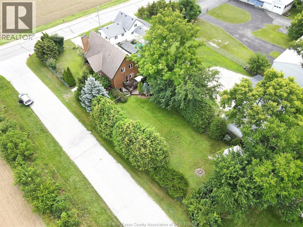 Photo 18 of 535 Erie South, Essex ON