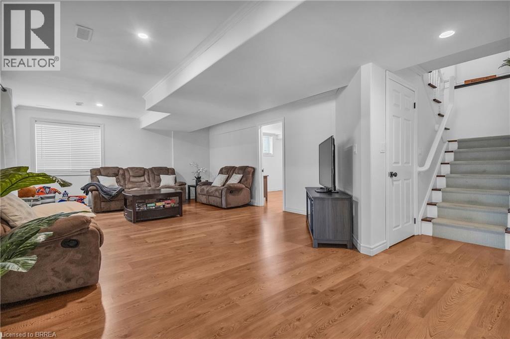 Photo 44 of 67 Concord Street, Fonthill ON