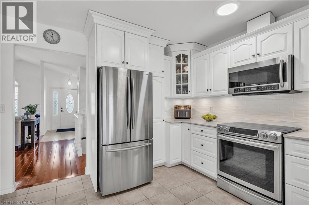 Photo 31 of 67 Concord Street, Fonthill ON
