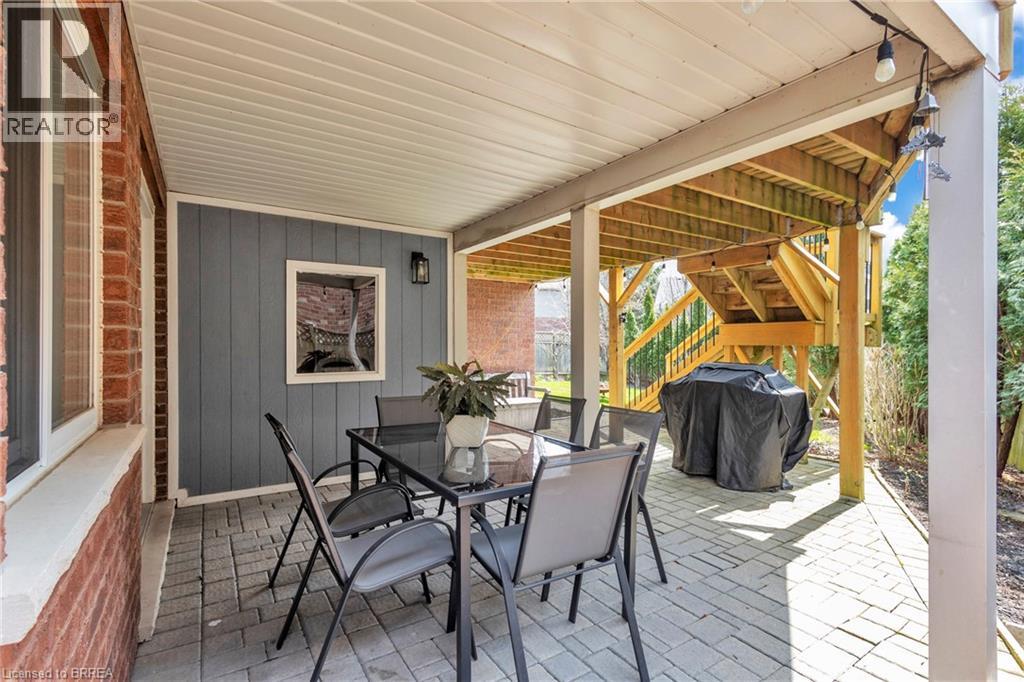 Photo 15 of 67 Concord Street, Fonthill ON
