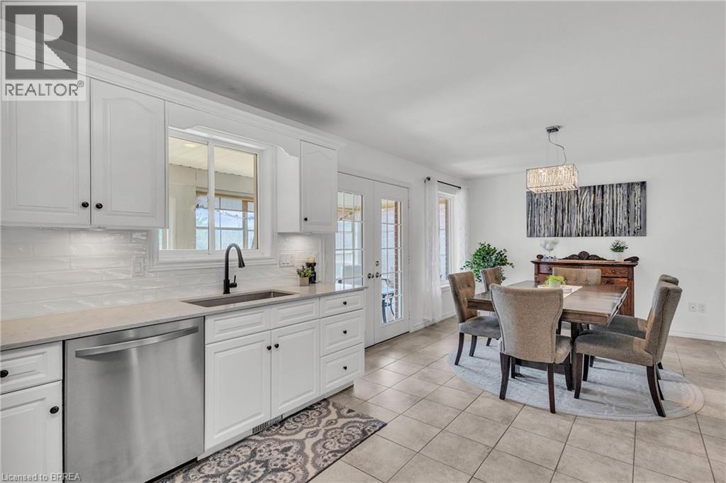 Photo 33 of 67 Concord Street, Fonthill ON