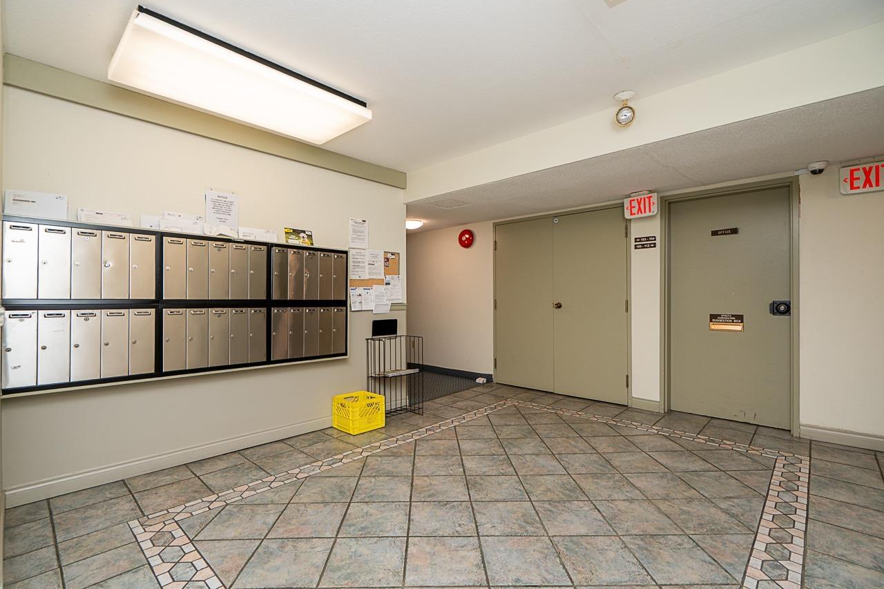 Photo 2 of 306 13344 102 A Avenue, Surrey BC
