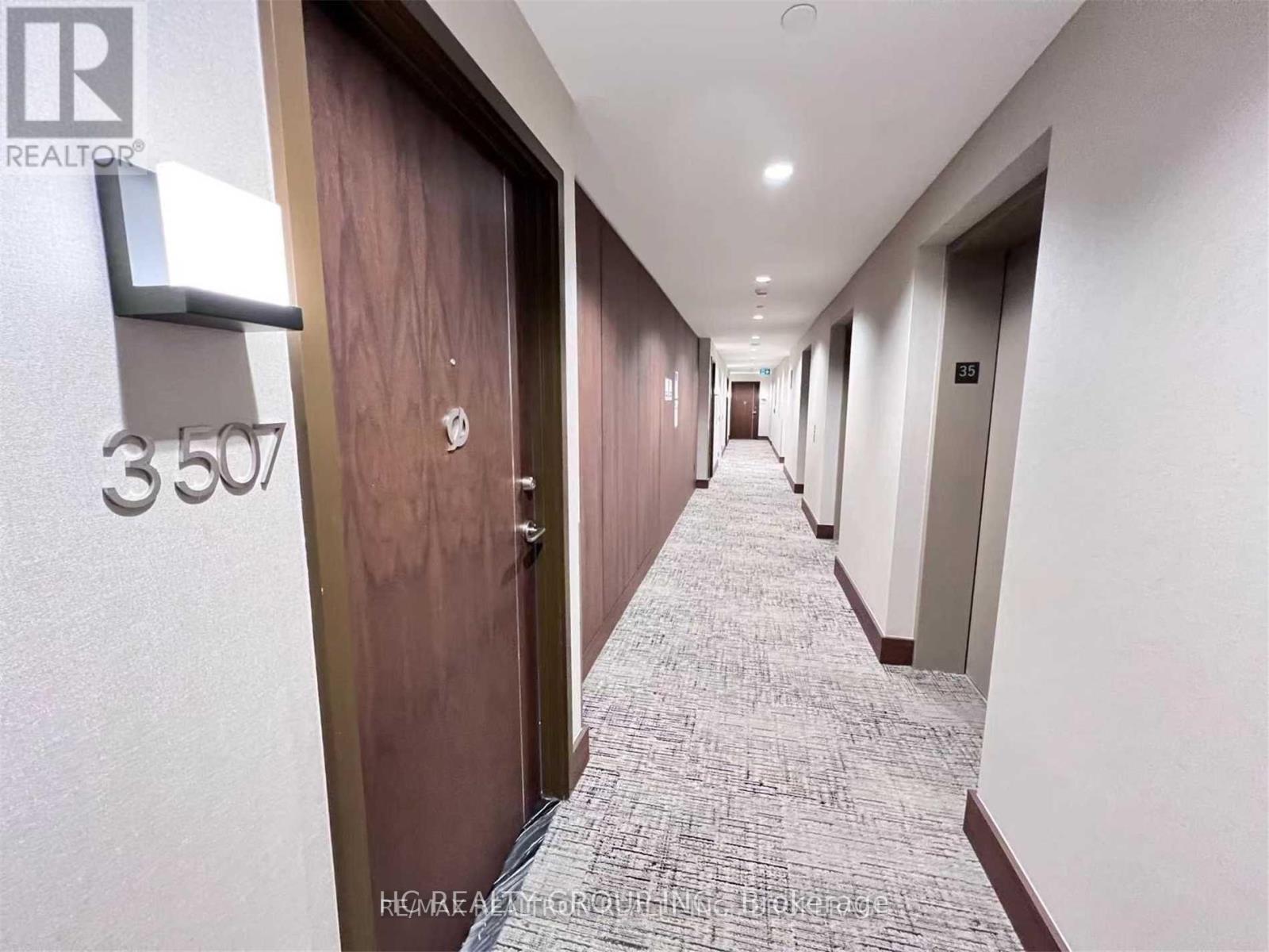Photo 2 of 3507 115 Mcmahon Drive, Toronto ON
