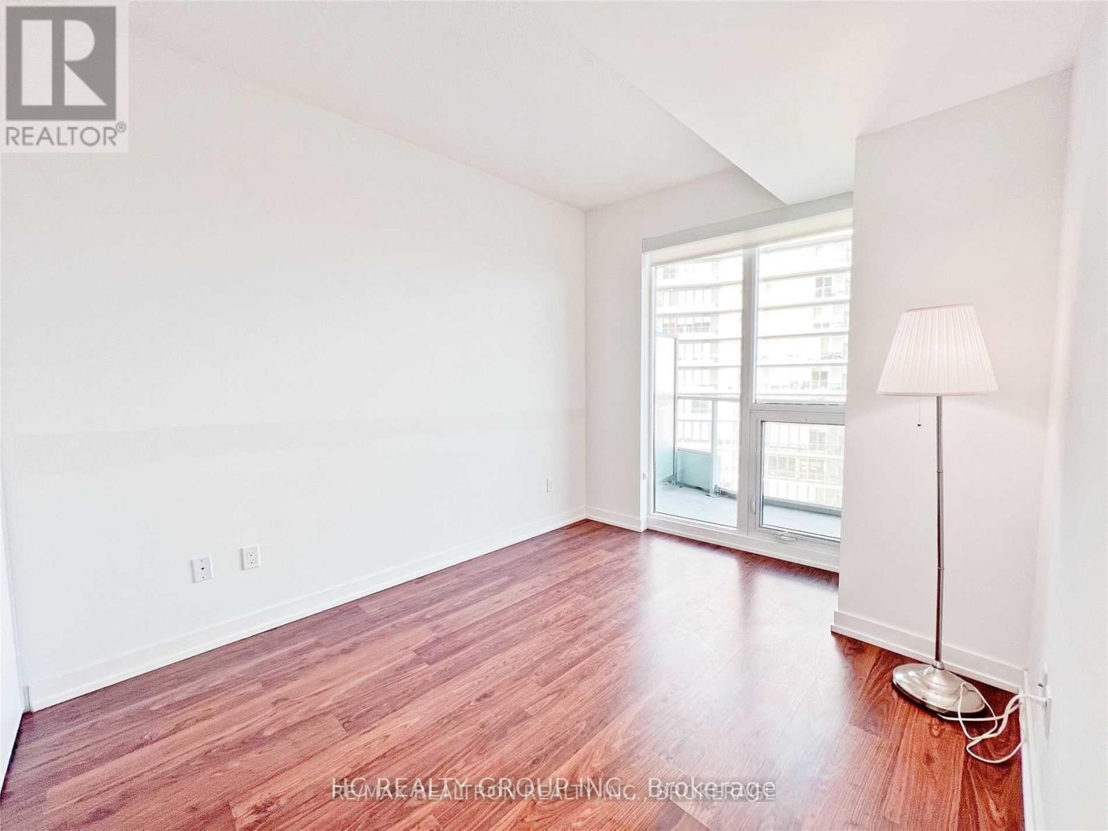 Photo 7 of 3507 115 Mcmahon Drive, Toronto ON
