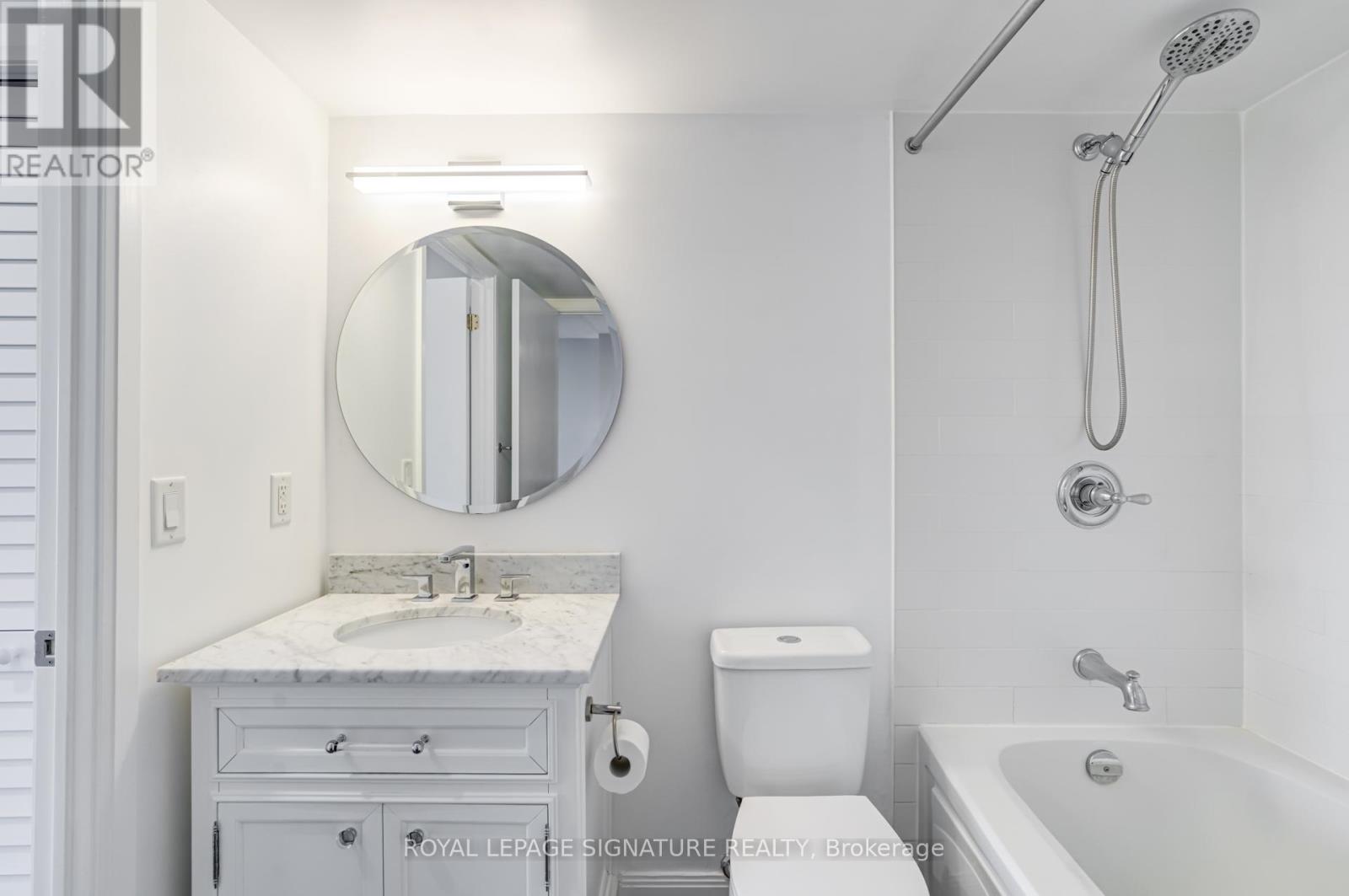 Photo 11 of 3107 2191 Yonge Street, Toronto ON