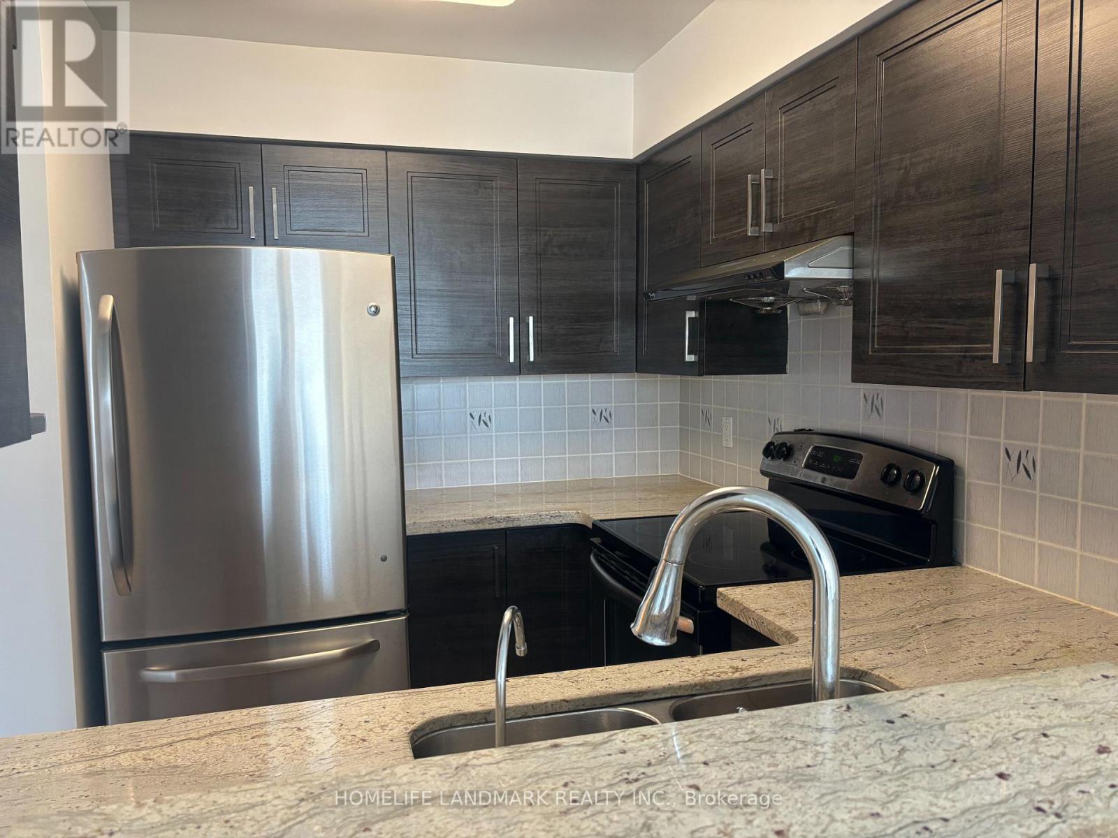 Photo 7 of 1810 35 Finch Avenue E, Toronto ON