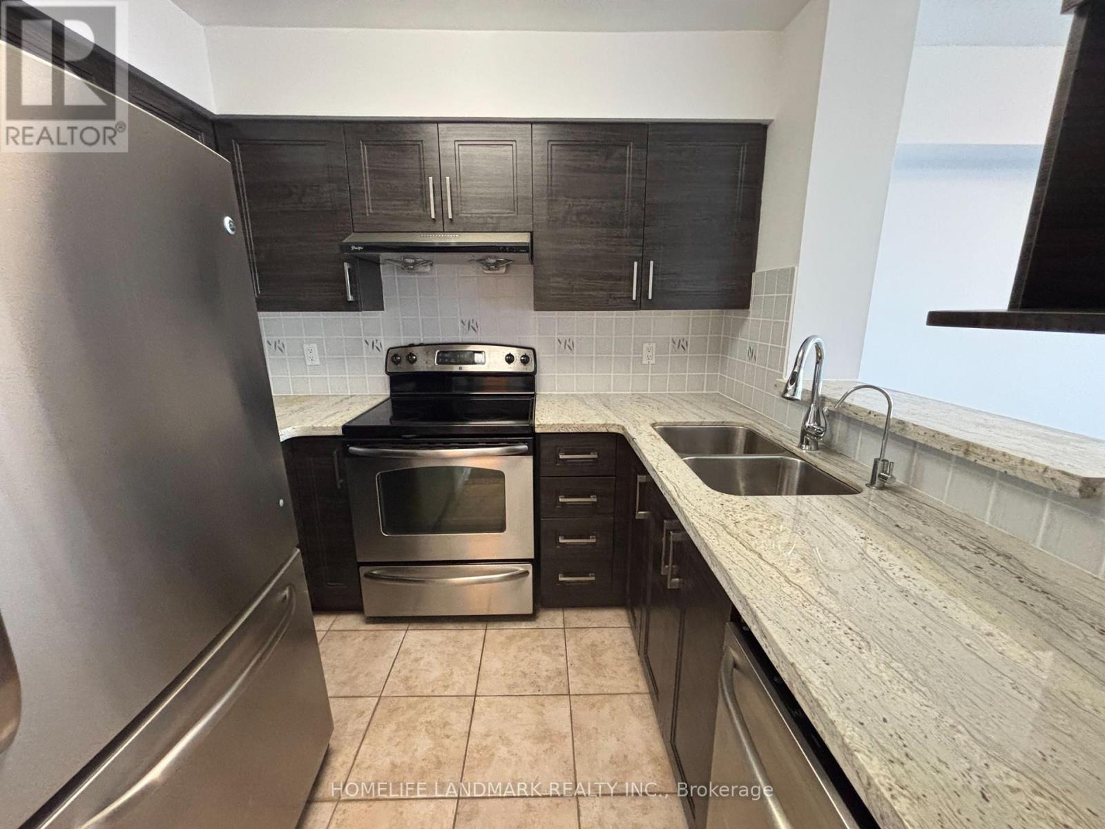 Photo 9 of 1810 35 Finch Avenue E, Toronto ON