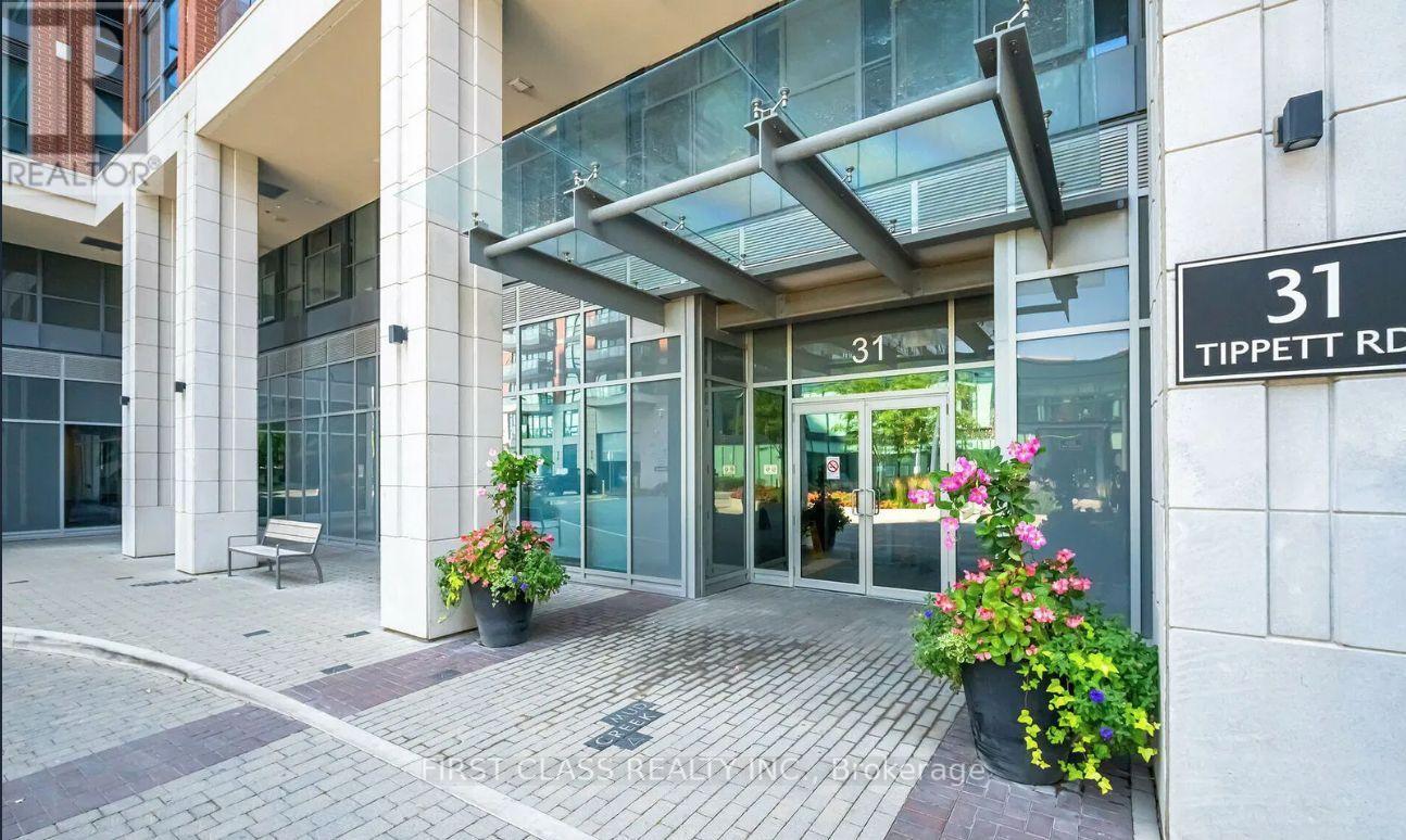 Photo 23 of 311 31 Tippett Road, Toronto ON