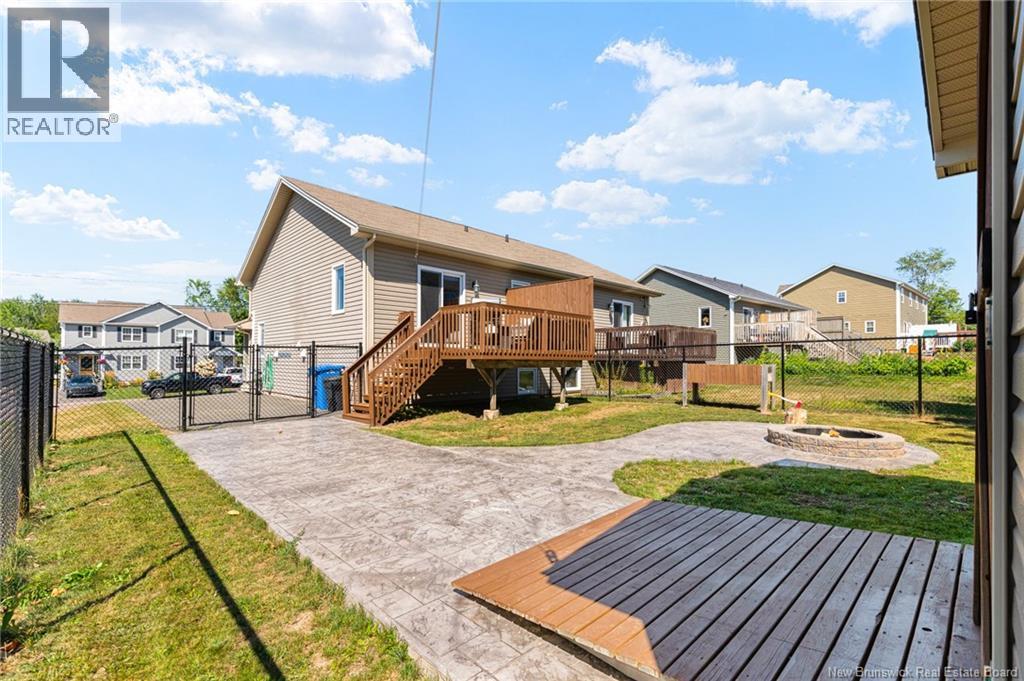 Photo 36 of 43 Des Frenes Court, Dieppe NB