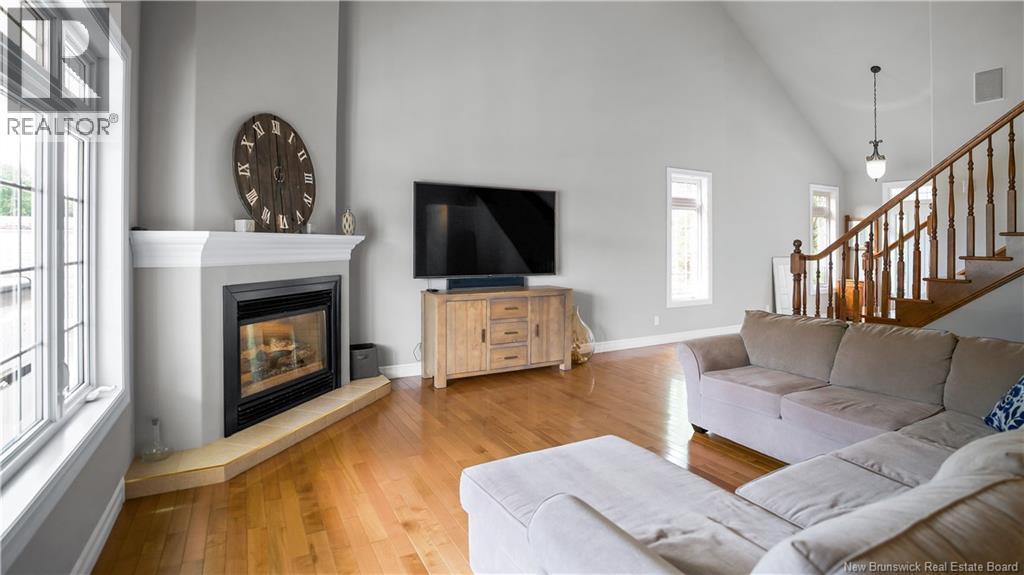 Photo 17 of 1240 Rue Christie, Beresford NB