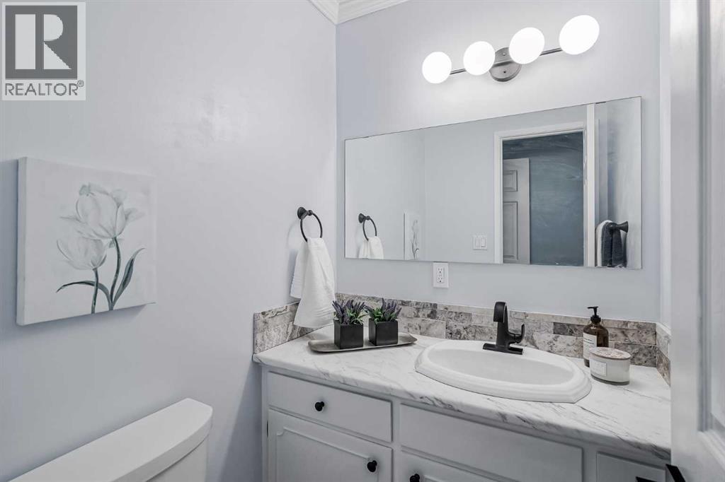 Single Family House Bungalow for Sale in  Huntertown Crescent NW Huntington Hills Calgary 
