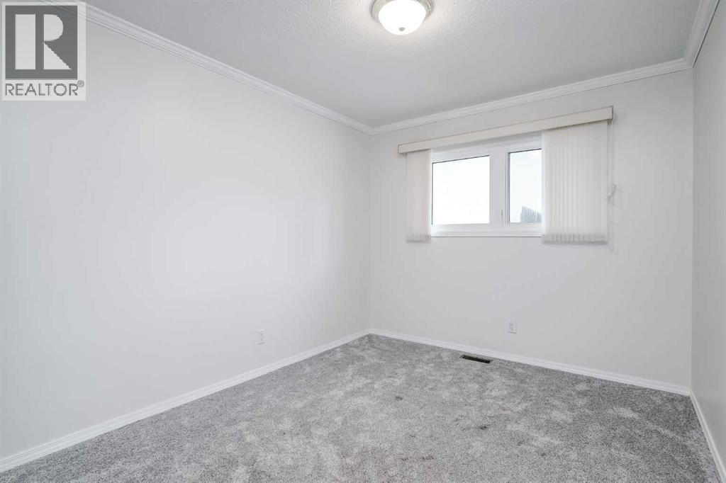 Single Family House Bungalow for Sale in  Huntertown Crescent NW Huntington Hills Calgary 