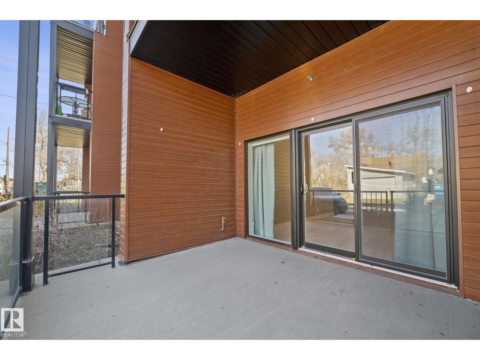 Photo 42 of 105 10006 83 Av Nw, Edmonton AB