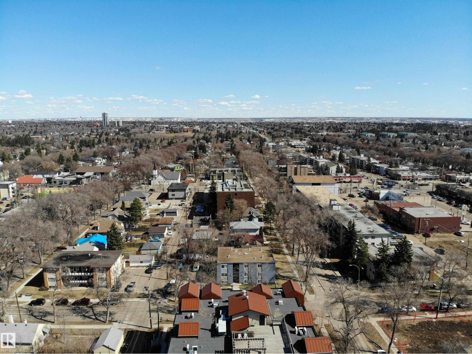 Photo 30 of 105 10006 83 Av Nw, Edmonton AB