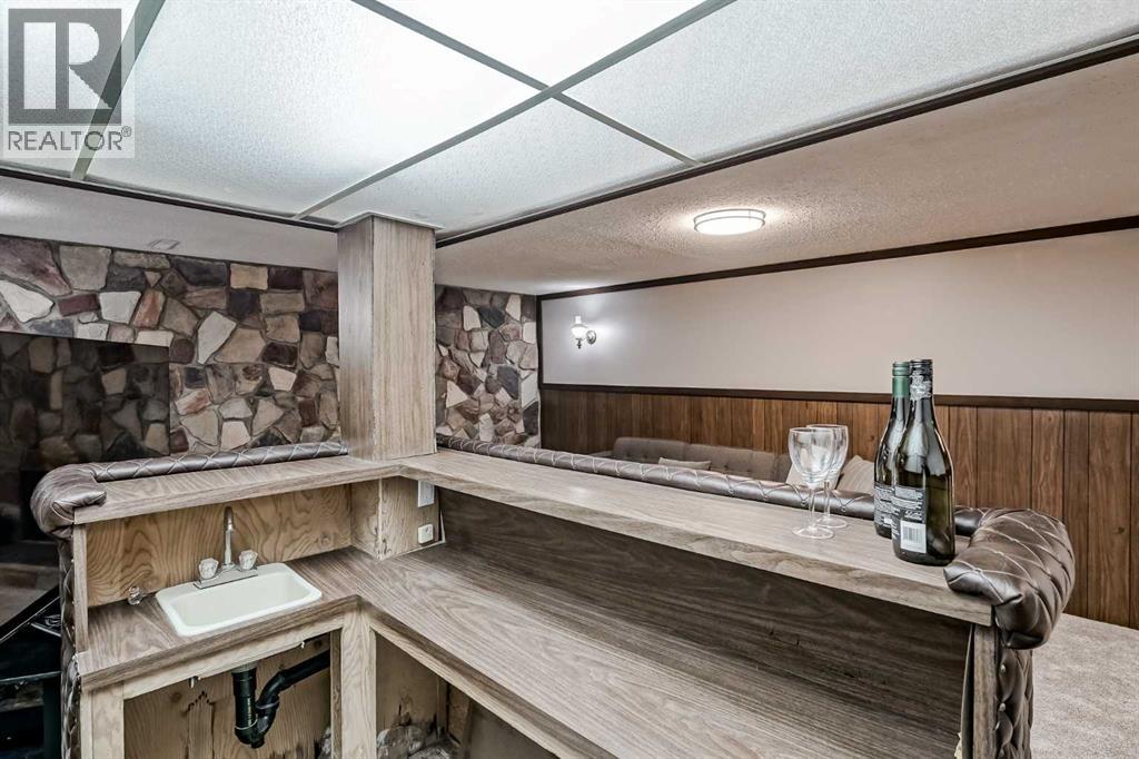 Single Family House Bungalow for Sale in  Huntertown Crescent NW Huntington Hills Calgary 