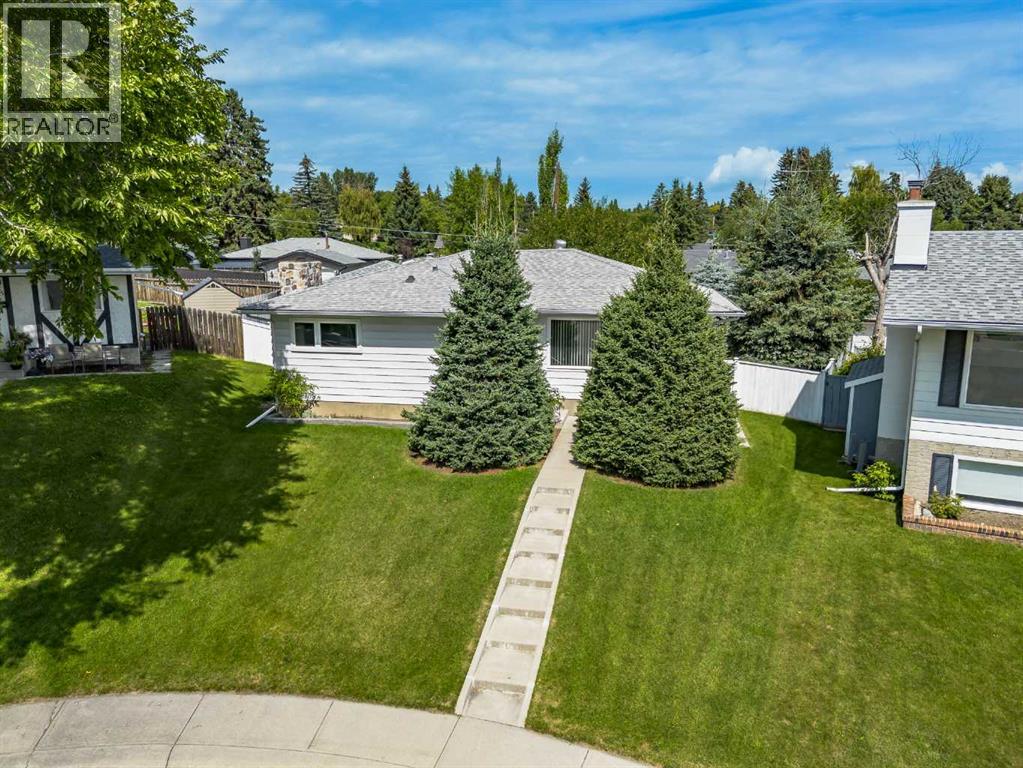 Single Family House Bungalow for Sale in  Huntertown Crescent NW Huntington Hills Calgary 