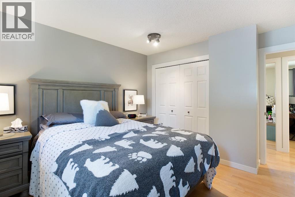Single Family House Bungalow for Sale in  Brookpark Drive SW Braeside Calgary 