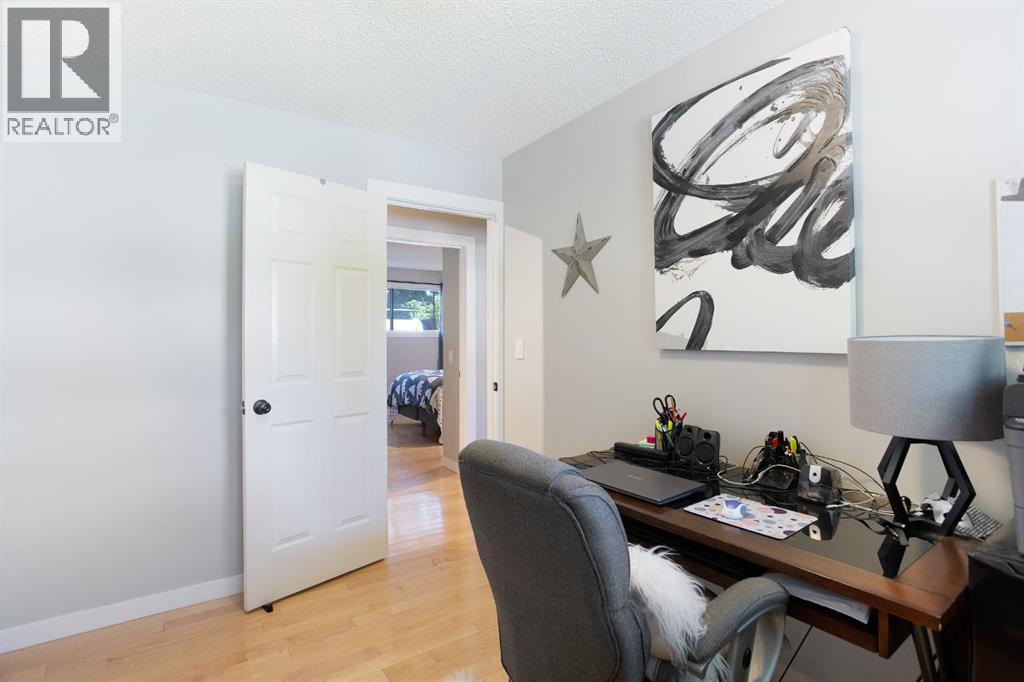 Single Family House Bungalow for Sale in  Brookpark Drive SW Braeside Calgary 