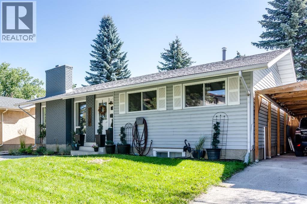 Single Family House Bungalow for Sale in  Brookpark Drive SW Braeside Calgary 