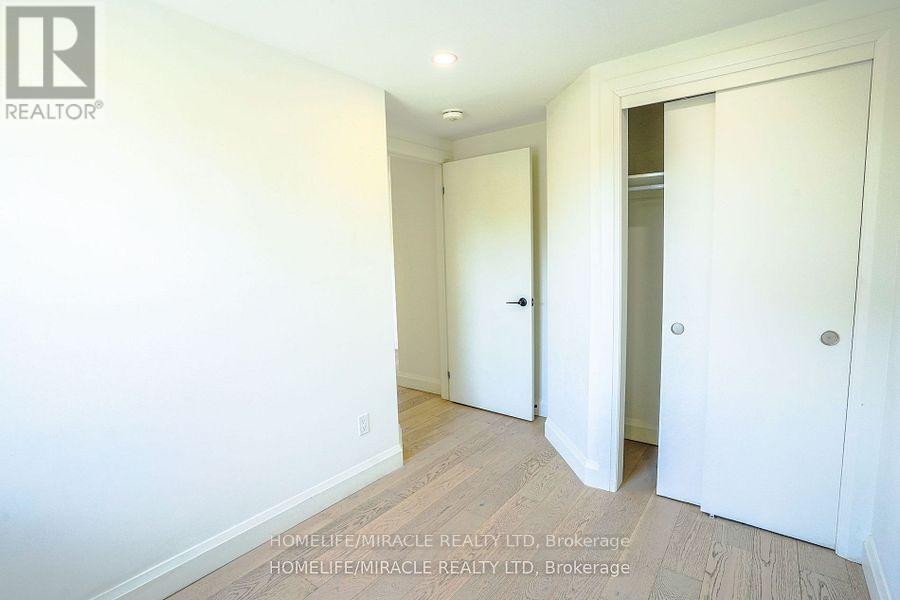 Photo 29 of 232 Burk Street, Oshawa ON