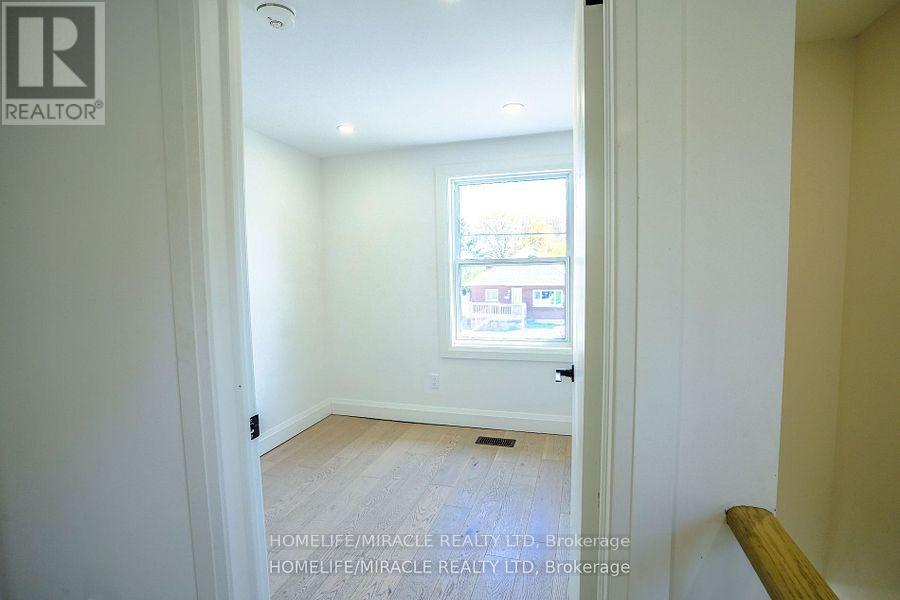 Photo 12 of 232 Burk Street, Oshawa ON