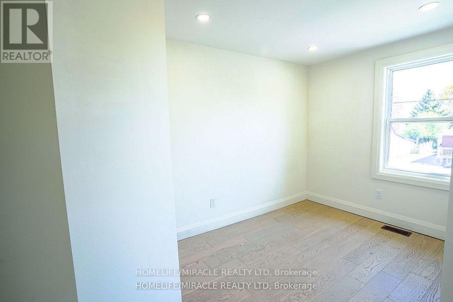 Photo 38 of 232 Burk Street, Oshawa ON