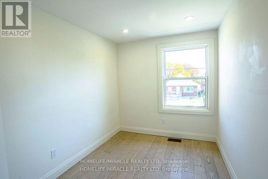 Photo 19 of 232 Burk Street, Oshawa ON