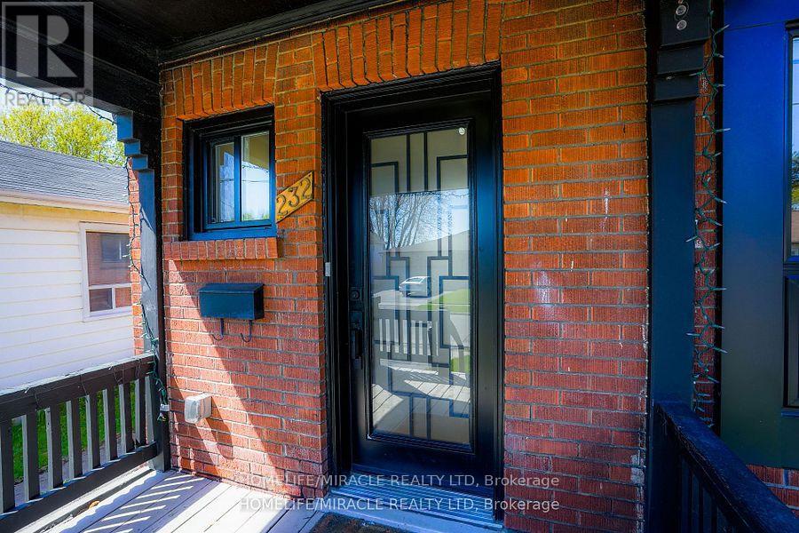 Photo 4 of 232 Burk Street, Oshawa ON