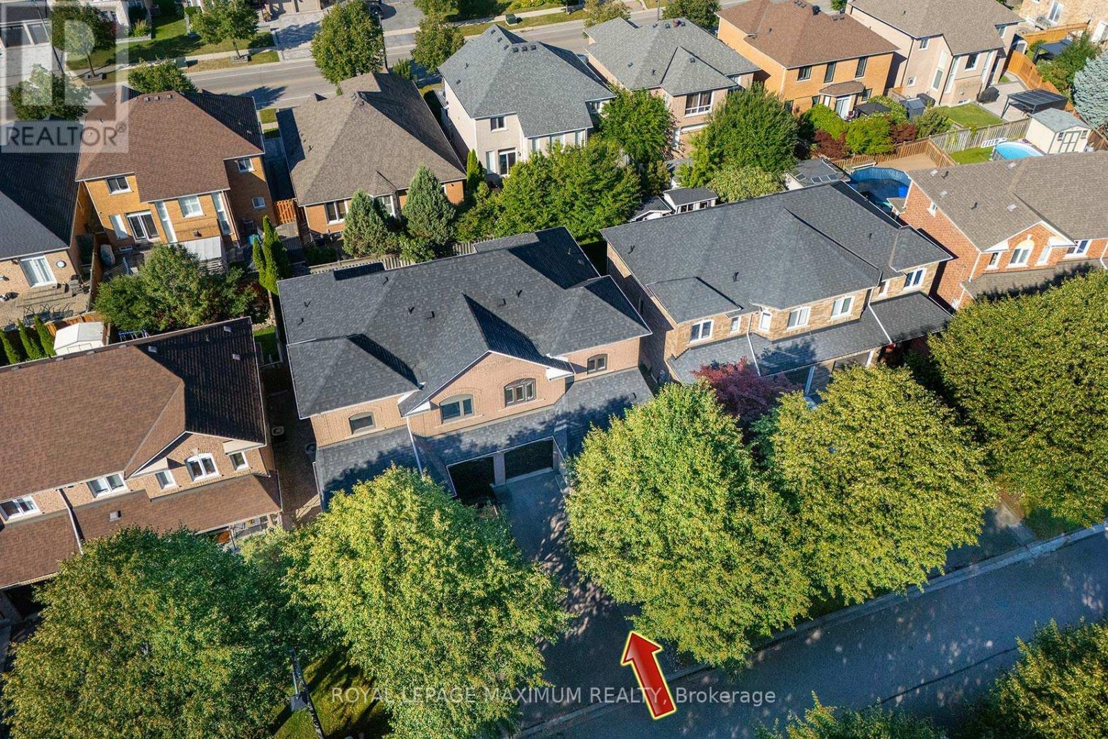 Photo 4 of 167 Marbella Road, Vaughan ON