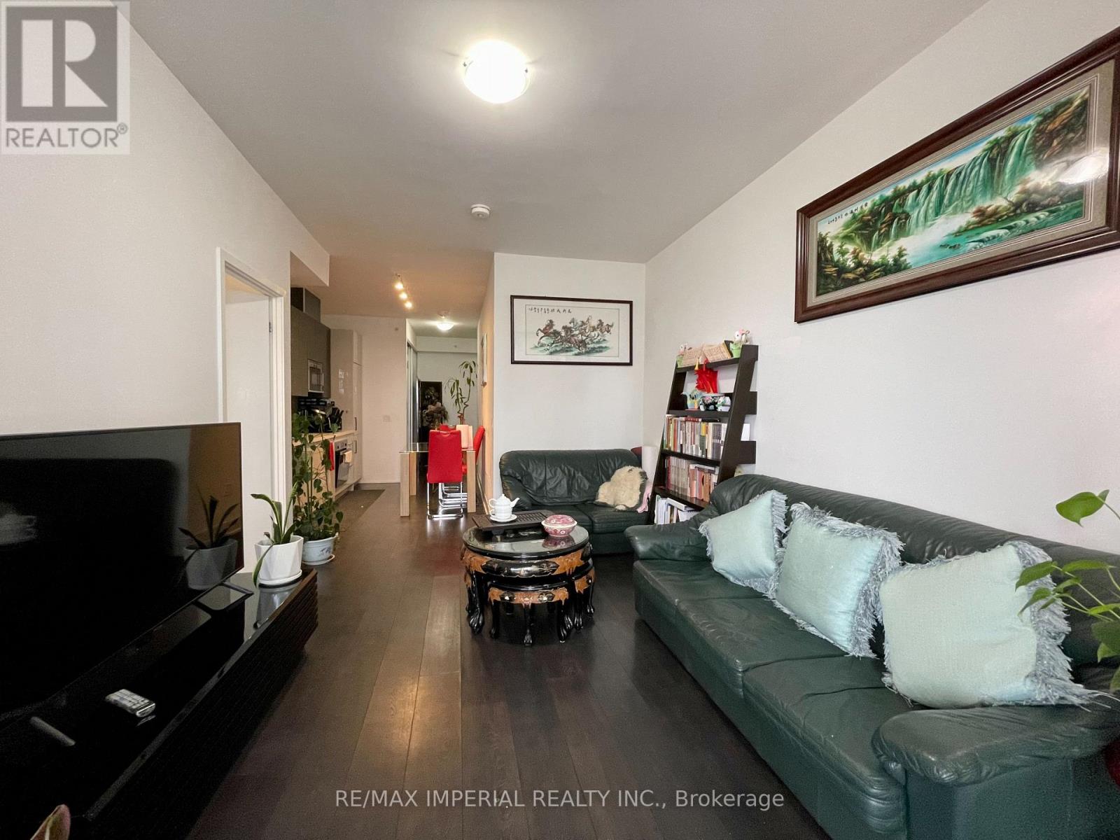 Photo 3 of 1005 2908 Highway 7 Road, Vaughan ON