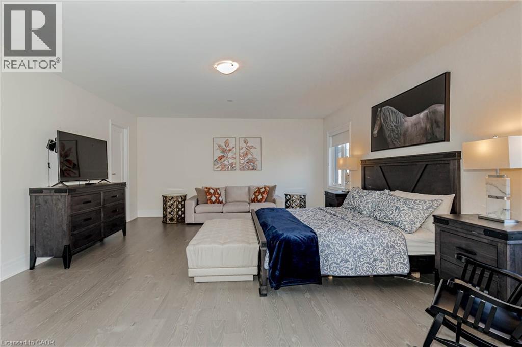 Photo 24 of 1217 Ironbridge Road, Oakville ON