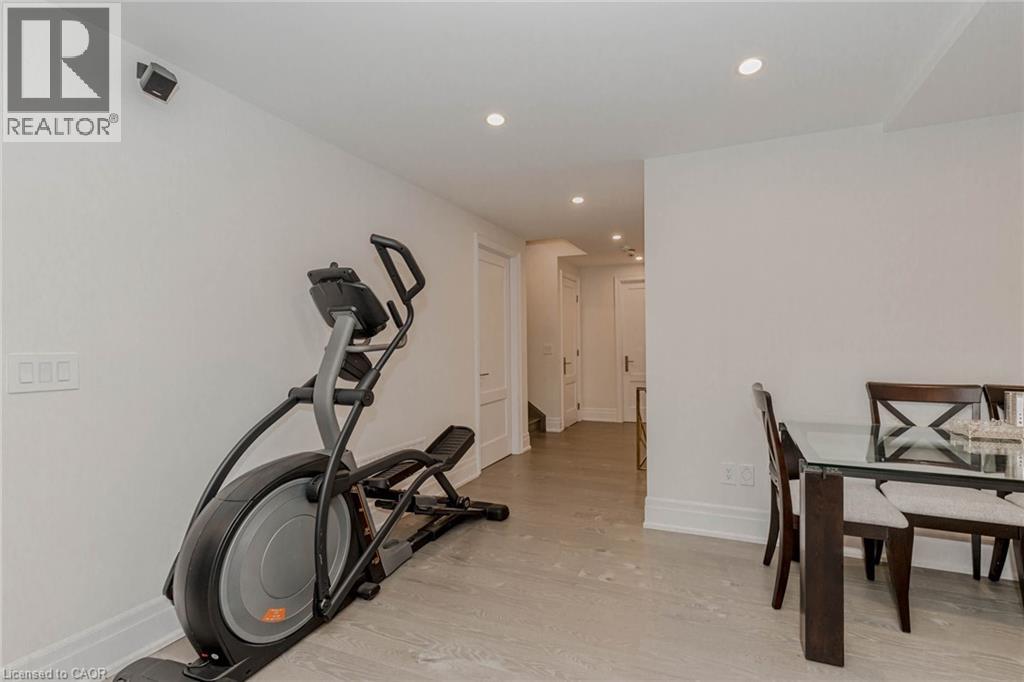 Photo 40 of 1217 Ironbridge Road, Oakville ON
