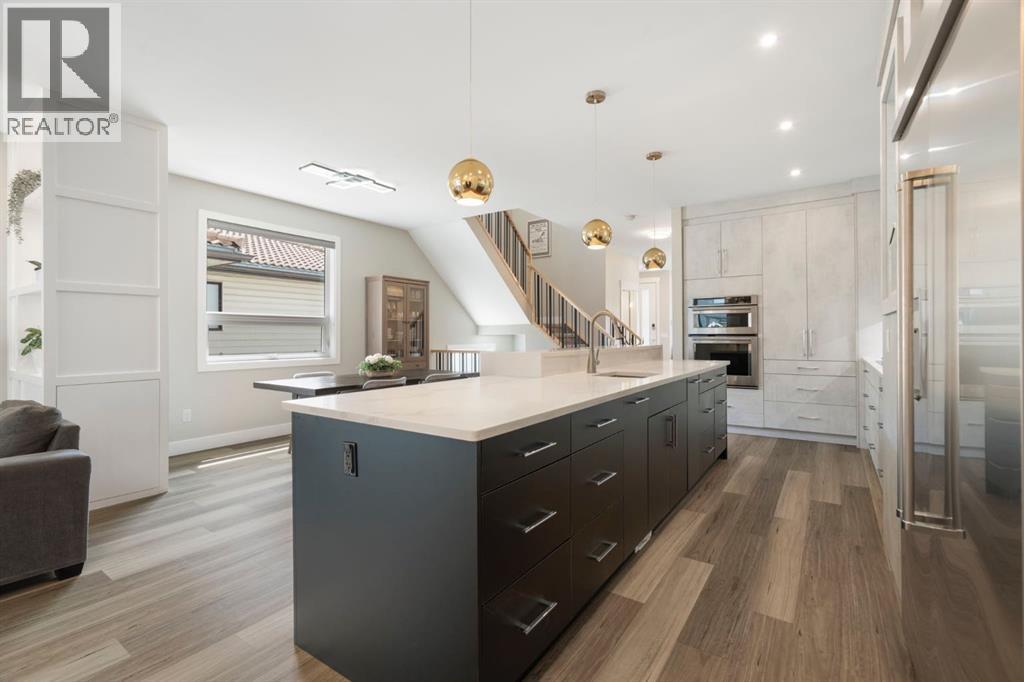 Photo 9 of 100 Cambrian Drive Nw, Calgary AB